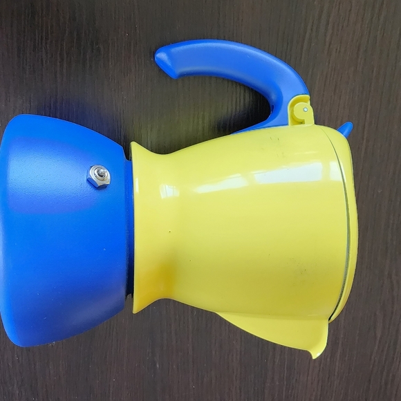 Bialetti Mukka Express Tweety Bird  Stovetop Cappuccino Maker - LE - Picture 3 of 14